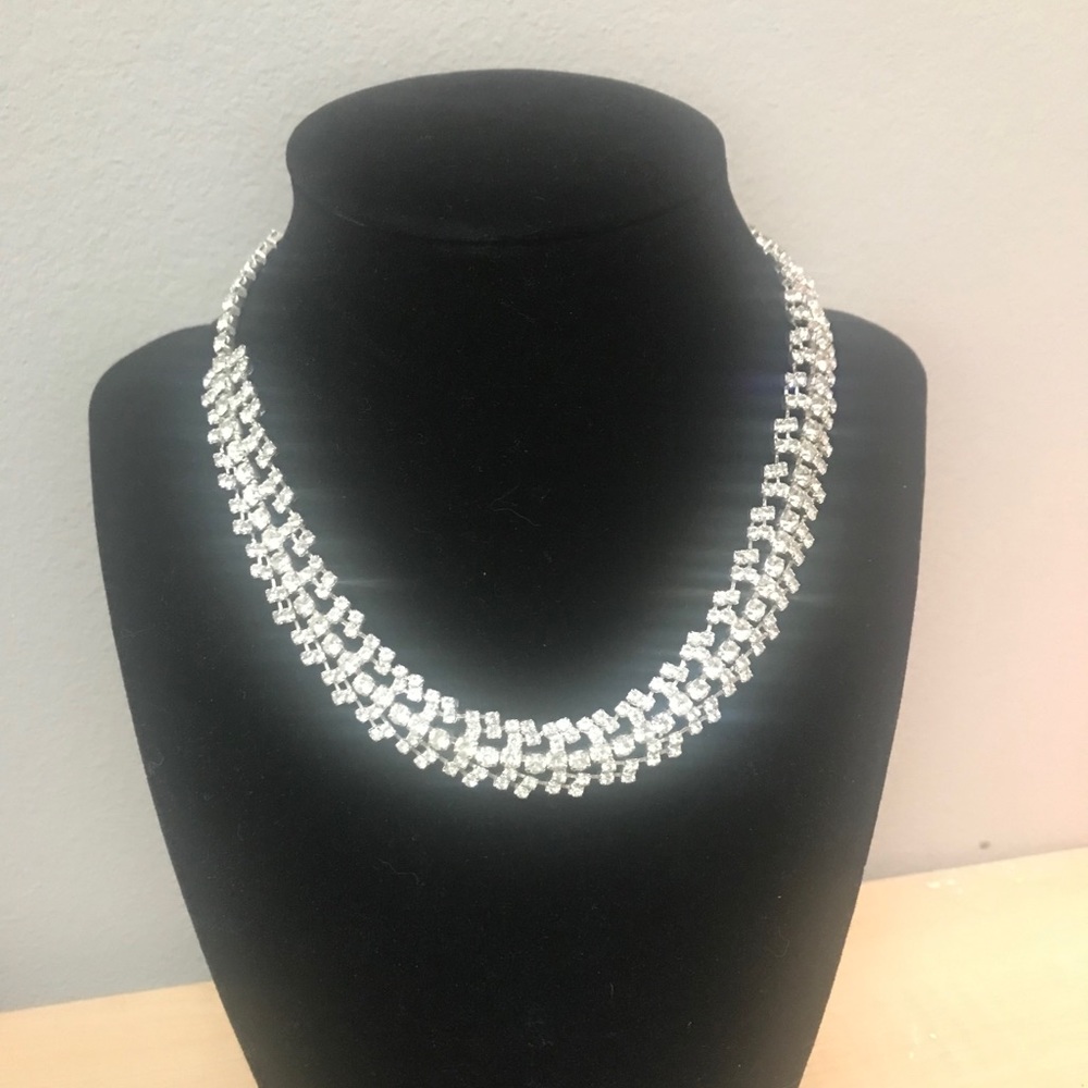 Sparkly Crystal silver bling necklace